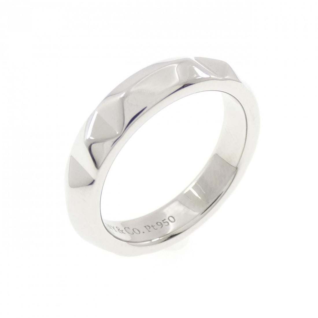 Tiffany Trueband Ring: --- Catalog ---Category: SizeJP Size: 7.5US Size: 4Category: DesignType: Band ringGender: WomenMaterial: Platinum 950Category: GeneralMPN: 68651956Brand: Tiffany--- Item List ---Section: