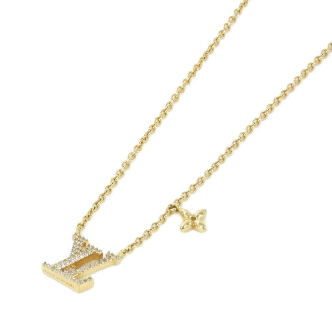Louis Vuitton Necklace LV Iconic M00596: --- Catalog ---Category: SizePendant Size: 12mm x 13mm / 0.47'' x 0.51''Neck Circumference: 40 cm - 46 cm / 15.74'' - 18.11''Category: DesignColor: GoldGender: WomenNecklace Type: NecklaceCategory: Ge