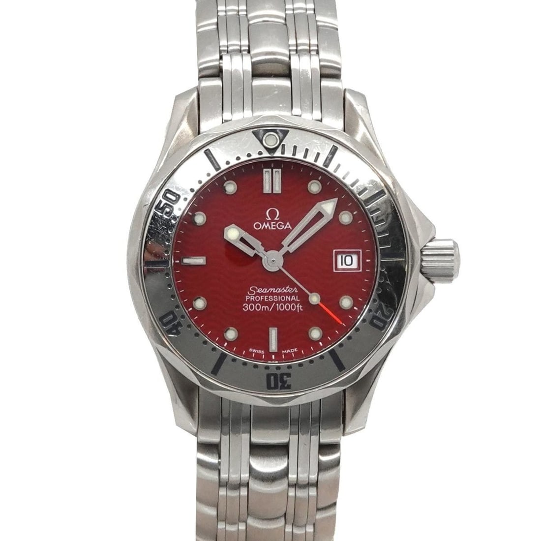 Omega Seamaster 300 Professional 2582 61 Marui Limited Edition Ladies' Watch Date Red Quartz: --- Catalog ---Category: SizeWrist Size: 14cm / 5.51''Case Diameter: 29mm / 1.14''Category: DesignType: WristwatchGender: WomenColor (Dial): Red colorMaterial (Band): Stainless steelMaterial (Case): S