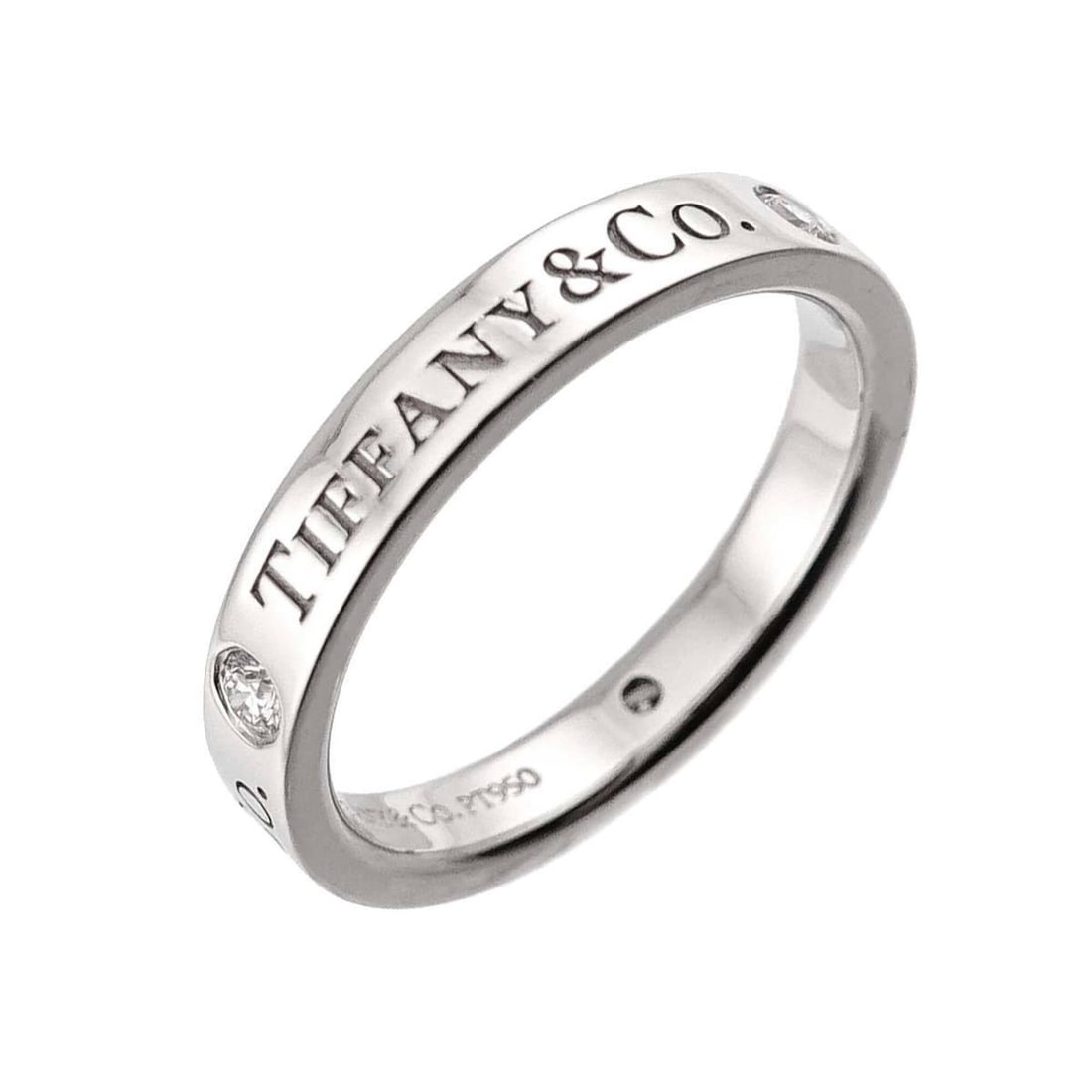 Tiffany & Co. T&CO Flat Band Ring with 3 Diamonds, Platinum (Pt): --- Catalog ---Category: SizeJP Size: 7.5US Size: 4Category: DesignType: Band ringColor: PlatinumGender: WomenMaterial: Platinum 950Category: GeneralBrand: Tiffany--- Item List ---Section: ConditionRa