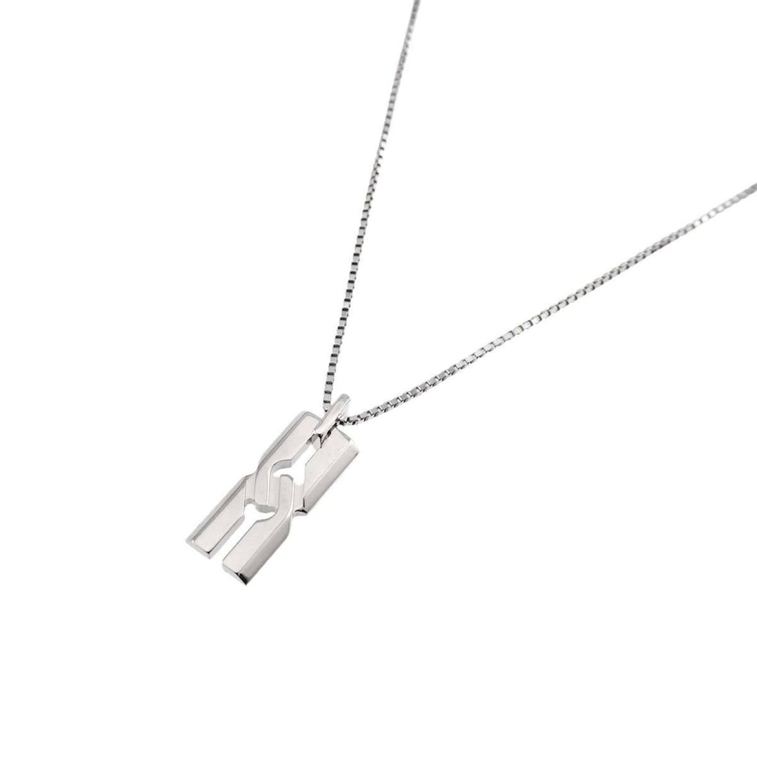 Gucci Infinity Necklace, 45cm, 18K White Gold (750): --- Catalog ---Category: SizePendant Size: 15mm x 5.4mm / 0.59'' x 0.21''Neck Circumference: 45 cm / 17.71''Category: DesignColor: White goldGender: WomenMaterial: White gold (18K)Necklace Type: Neckl