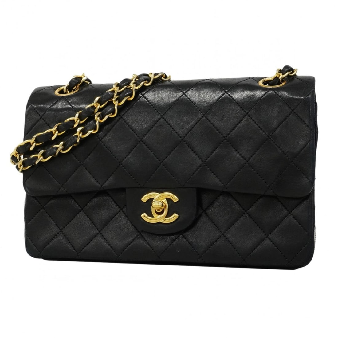 Chanel Matelassé Shoulder Bag, Double Flap, Chain, Lambskin, Black, Women's: --- Catalog ---Category: SizeSize (HxWxD): 14cm x 22.5cm x 6.5cm / 5.51'' x 8.85'' x 2.55''Category: DesignType: Shoulder bagColor: BlackGender: WomenMaterial: Leather Hardware Color: GoldLeather/Fur 