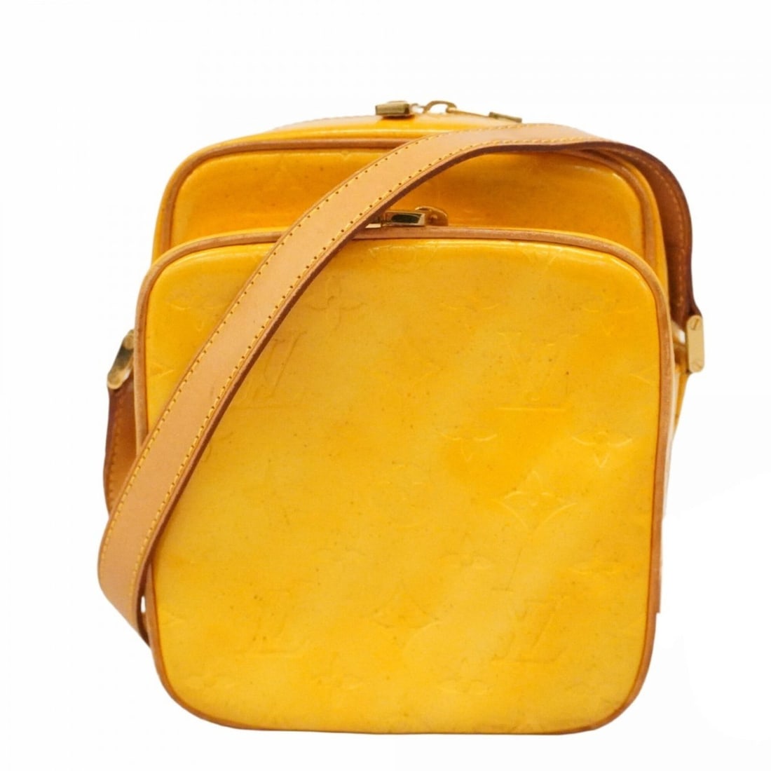 Louis Vuitton Vernis Worcester Shoulder Bag M91075 Lime Yellow Women's P2902333: --- Catalog ---Category: SizeSize (HxWxD): 19cm x 16cm x 10cm / 7.48'' x 6.29'' x 3.93''Category: DesignType: Shoulder bagColor: Lime yellowGender: WomenCategory: GeneralMPN: M91075Brand: Louis Vuitto