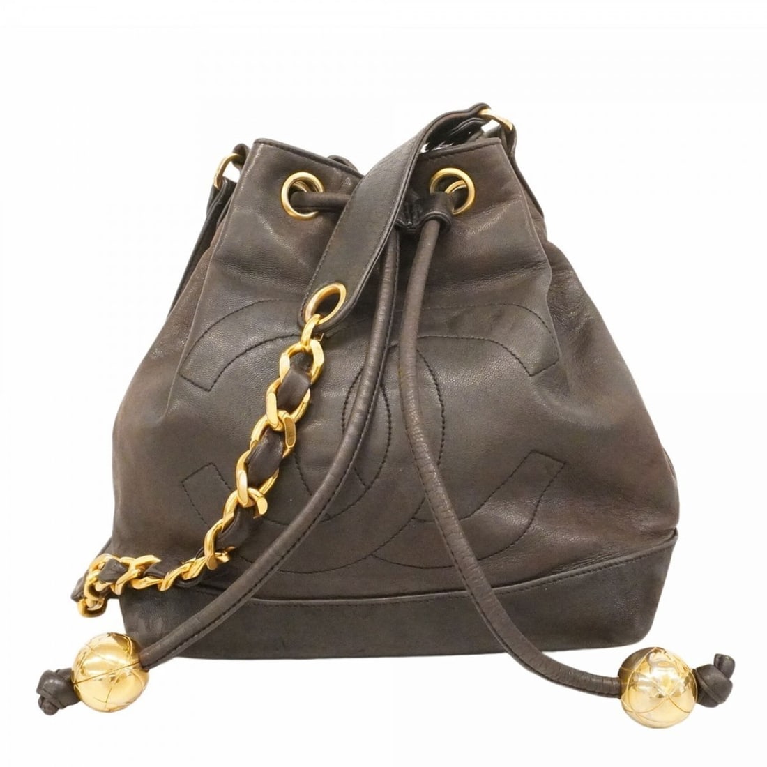 Chanel Shoulder Bag, Chain Strap, Lambskin, Black, Women's, P2895160: --- Catalog ---Category: SizeSize (HxWxD): 23.5cm x 20.5cm x 15cm / 9.25'' x 8.07'' x 5.9''Category: DesignType: Shoulder bagColor: BlackGender: WomenMaterial: Leather Hardware Color: GoldLeather/Fur 