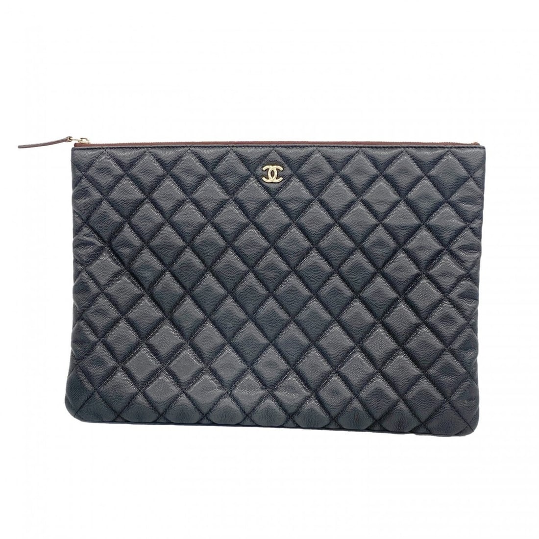 Chanel Matelassé Clutch Bag, Caviar Leather, Black/Champagne, Women's, OP000544: --- Catalog ---Category: SizeSize (HxWxD): 23.5cm x 33.5cm x 2cm / 9.25'' x 13.18'' x 0.78''Category: DesignType: Clutch bagColor: BlackGender: WomenMaterial: Grained Calfskin Hardware Color: Champagn