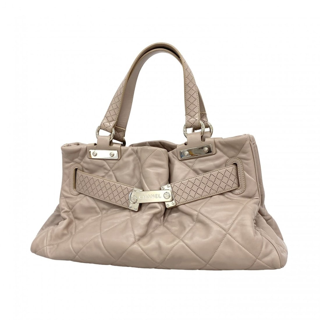 Chanel Matelassé Lambskin Tote Bag, Light Brown, Women's: --- Catalog ---Category: SizeSize (HxWxD): 25cm x 45.5cm x 16cm / 9.84'' x 17.91'' x 6.29''Category: DesignType: Tote bagColor: Light brownGender: WomenMaterial: Leather Hardware Color: SilverLeather/