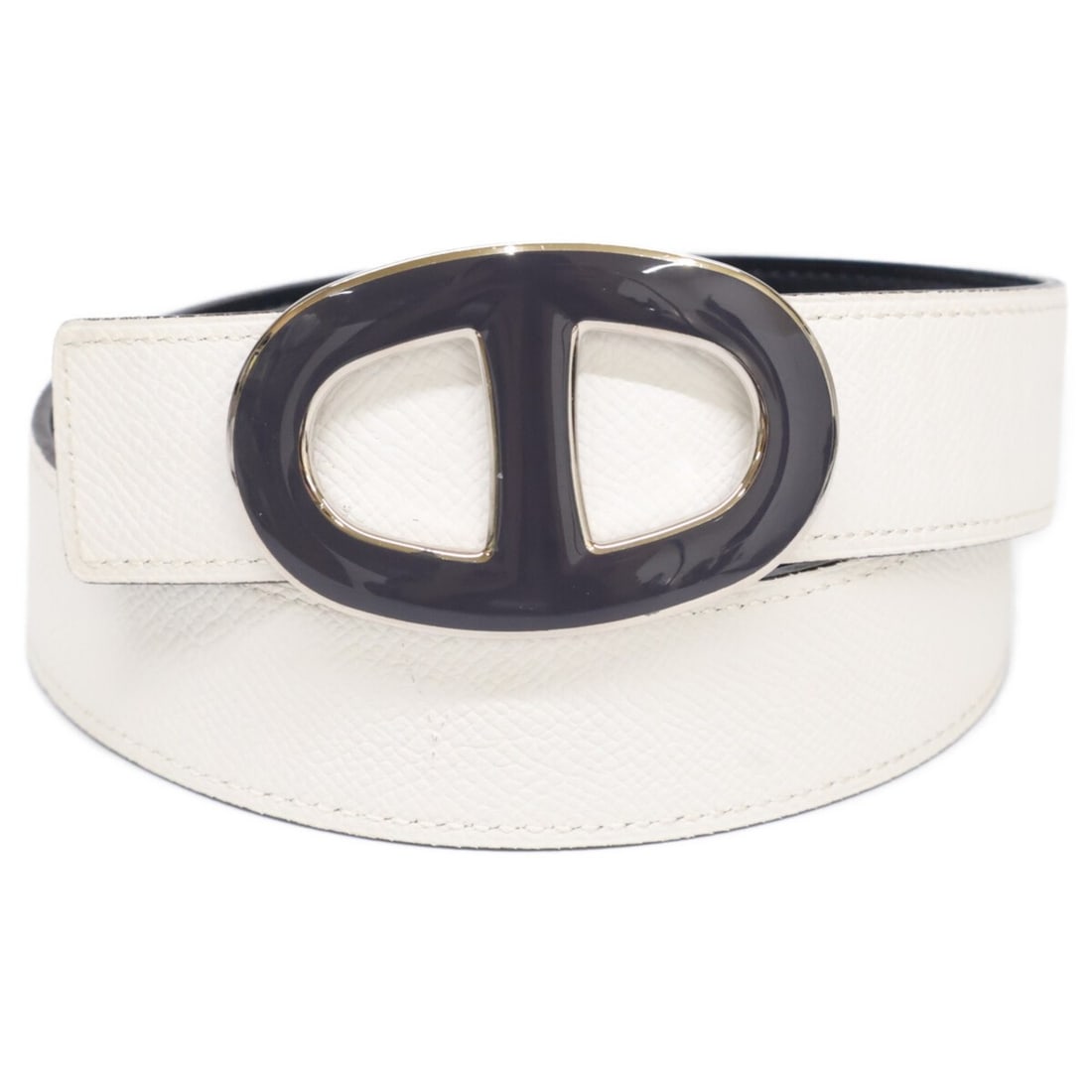 HERMES Chaine d'Ancre ?N stamp Reversible Belt 85 White Dark Navy Men's: --- Catalog ---Category: SizeLength: 80cm - 87.5cm / 31.49'' - 34.44''Category: DesignType: Standard beltColor: WhiteGender: MenMaterial (Strap): Leather Category: GeneralBrand: Hermes--- Item List --