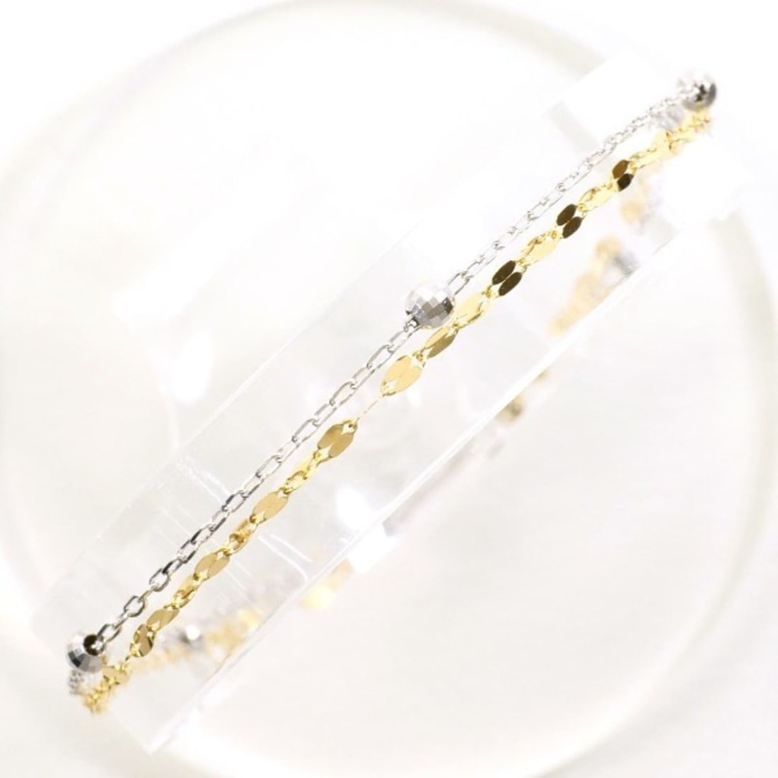 18K (18-karat gold) Yellow Gold (YG) Bracelet, Total Weight Approx. 1.0g, 18.5cm, Jewelry: --- Catalog ---Category: SizeWeight: 1g / 0.03oz.Total Length: 18.5cm / 7.28''Category: DesignType: Charm braceletColor: White gold, Yellow goldMetal: Gold, White GoldGender: WomenMaterial: White gold