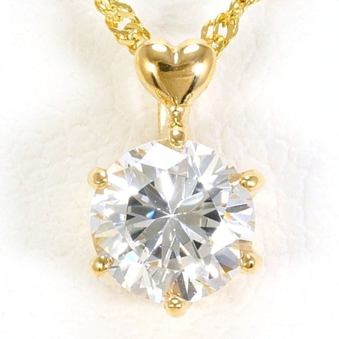 18K (18-karat) Yellow Gold Necklace with Zirconia, Total Weight Approx. 1.3g, 40cm, Jewelry: --- Catalog ---Category: SizeWeight: 1.3g / 0.04oz.Pendant Size: 8mm x 5mm / 0.31'' x 0.19''Neck Circumference: 40 cm / 15.74''Category: DesignColor: Yellow goldMetal: GoldStone: Cubic zirconiaGender: