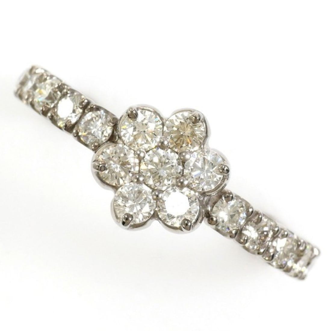 18K (18-karat white gold) ring with a 0.83 carat diamond. Total weight approximately 3.5g. Jewelry. (1 of 9)