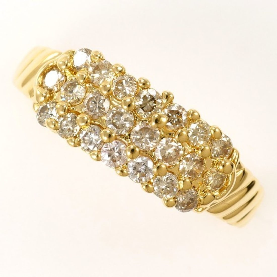 18K (18-karat) Yellow Gold Ring with 0.56ct Diamond, Total Weight Approx. 2.9g, Jewelry: --- Catalog ---Category: SizeWidth: 6mm / 0.24''Weight: 2.9g / 0.1oz.JP Size: 10US Size: 5.5Category: DesignType: Band ringColor: Yellow goldMetal: GoldStone: DiamondGender: WomenMaterial: Yellow gold