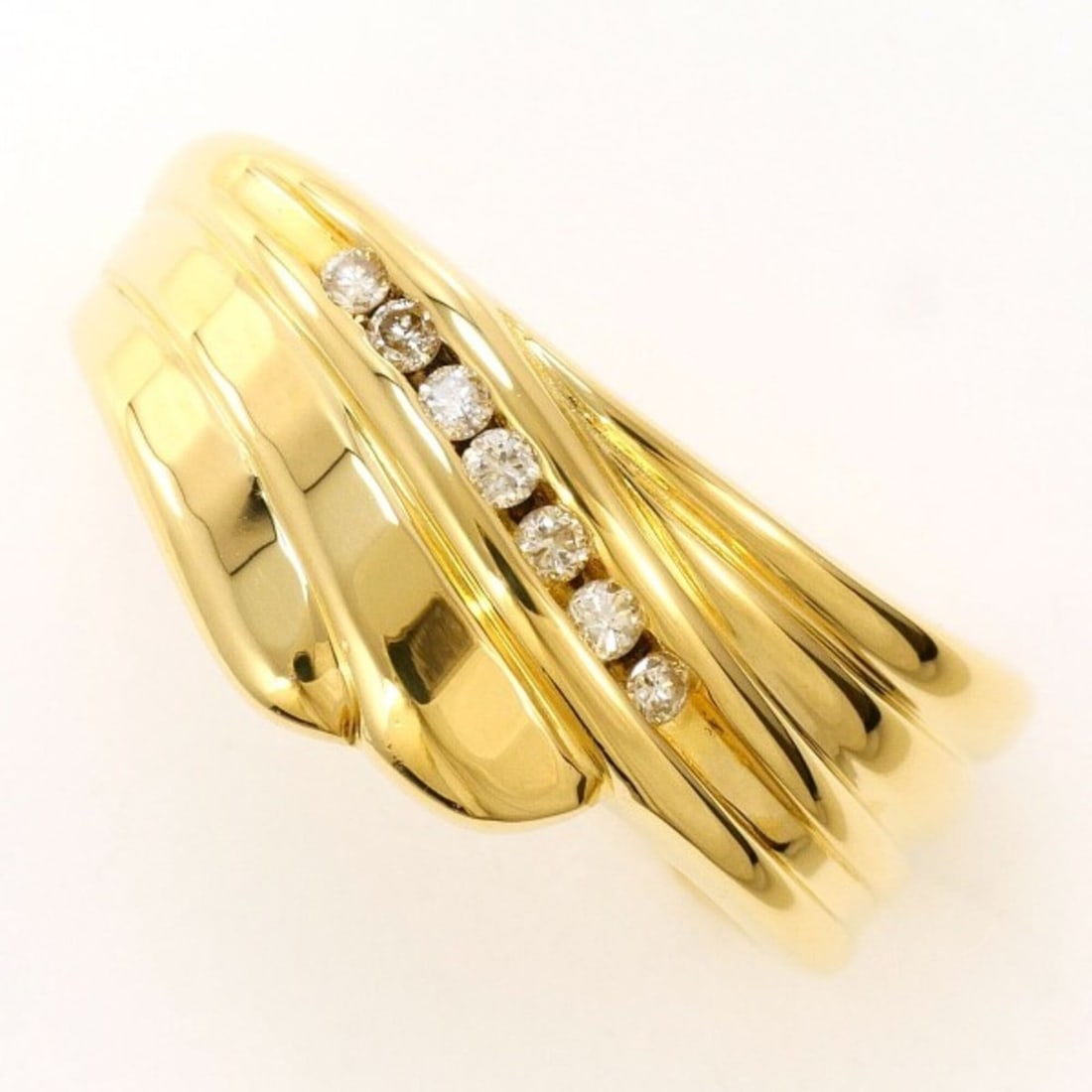 18K (18-karat) Yellow Gold Ring with 0.07g Diamond, Total Weight Approx. 4.0g, Jewelry: --- Catalog ---Category: SizeWidth: 9mm / 0.35''Weight: 4g / 0.14oz.JP Size: 12US Size: 6.5Category: DesignType: Band ringColor: Yellow goldMetal: GoldStone: DiamondGender: WomenMaterial: Yellow gold 