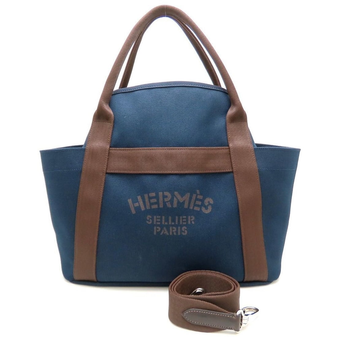 HERMES Sac de Pansage SELLIER Mother's Bag Handbag Canvas Navy Brown 353269: --- Catalog ---Category: SizeSize (HxWxD): 33cm x 46cm x 17.5cm / 12.99'' x 18.11'' x 6.88''Category: DesignType: HandbagColor: Brown, NavyGender: WomenMaterial: Canvas Hardware Color: SilverCategory:
