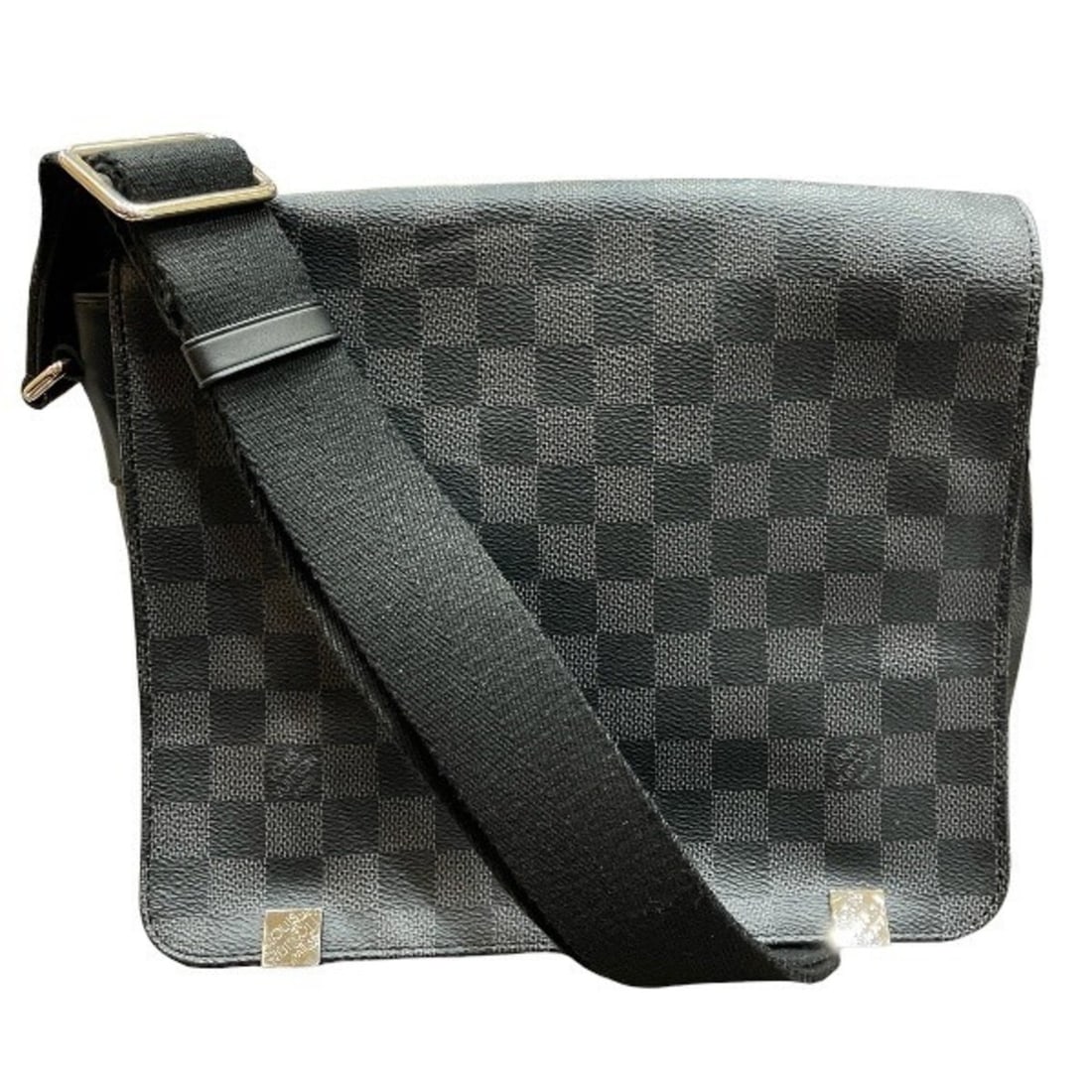 Louis Vuitton Damier Graphite District PM N41028 Handbag Shoulder Bag for Men and Women: --- Catalog ---Category: SizeSize (HxWxD): 22cm x 25cm x 7cm / 8.66'' x 9.84'' x 2.75''Category: DesignType: Handbag, Shoulder bagColor: BlackGender: Men,WomenCategory: GeneralMPN: N41028Brand: Louis 