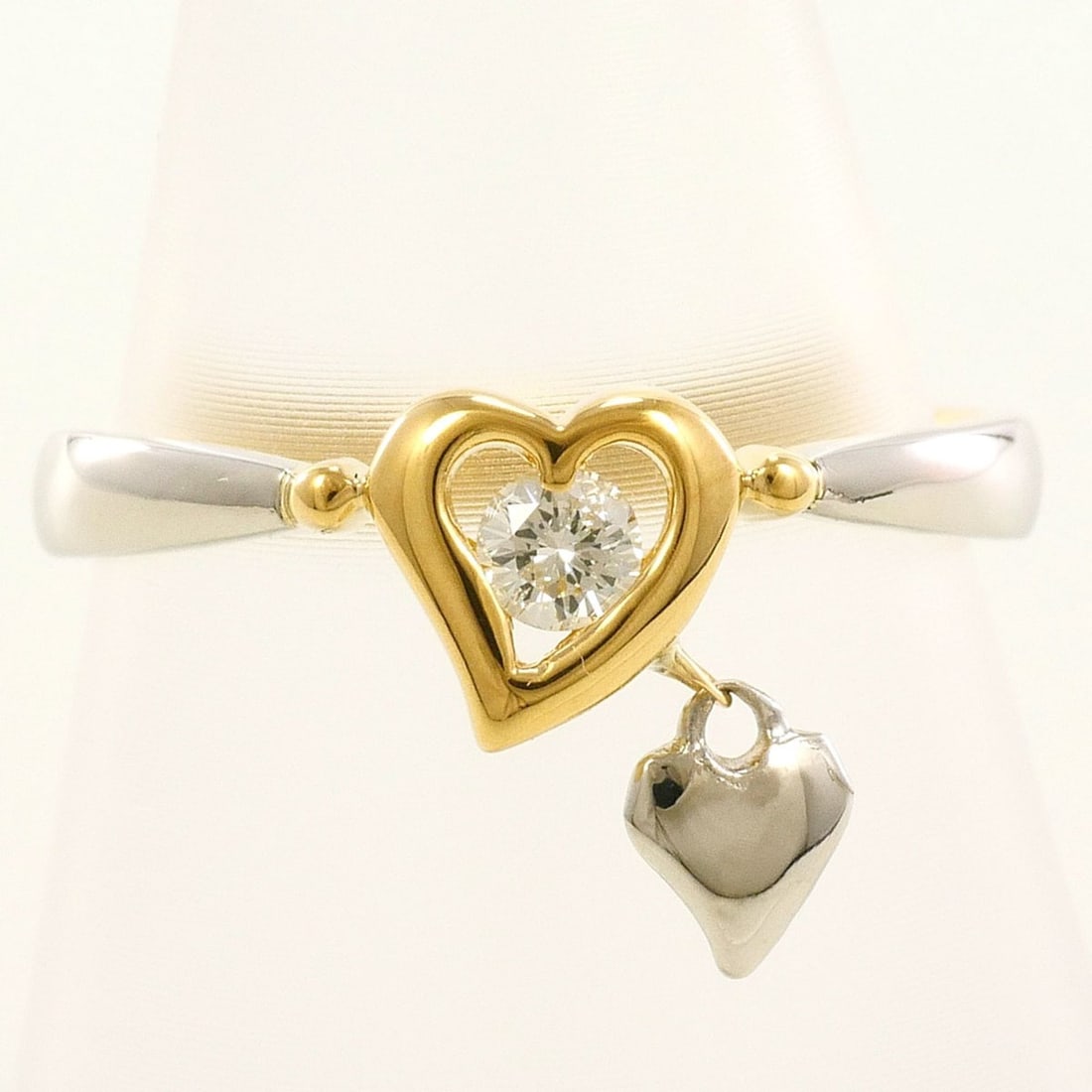 PT900 Platinum 18K Yellow Gold Ring with 0.10ct Diamond, Total Weight 2.4g, Jewelry: --- Catalog ---Category: SizeWidth: 11mm / 0.43''Weight: 2.4g / 0.08oz.JP Size: 10US Size: 5.5Category: DesignType: Band ringColor: Platinum, Yellow goldMetal: Gold, PlatinumStone: DiamondGender: Wome