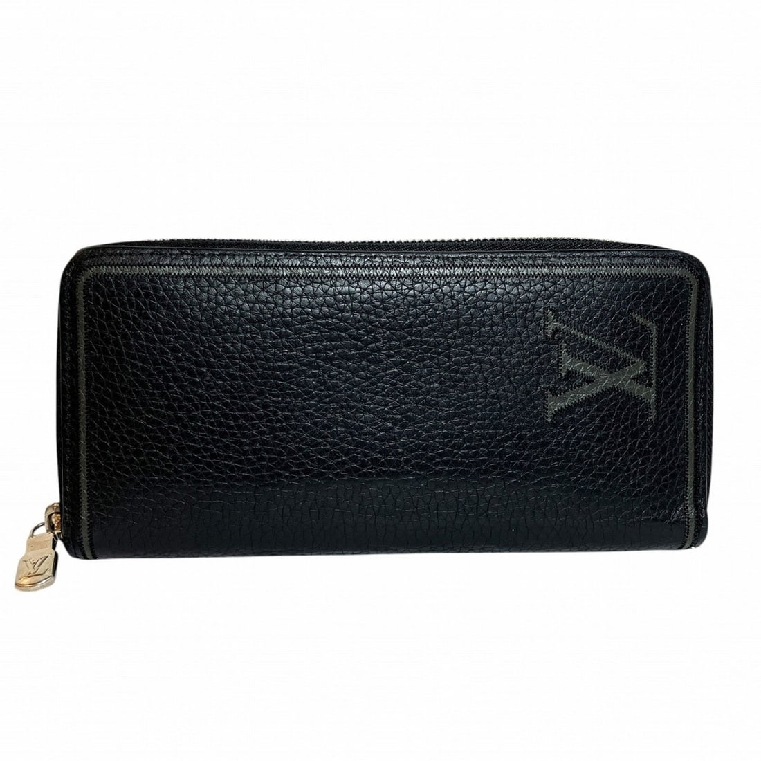Louis Vuitton Vertical Leather Long Wallet M68228: --- Catalog ---Category: SizeSize (HxWxD): 20cm x 10cm x 2cm / 7.87'' x 3.93'' x 0.78''Category: DesignType: Coin purse/coin caseColor: BlackGender: Women,MenMaterial: Leather Category: GeneralMPN: M6