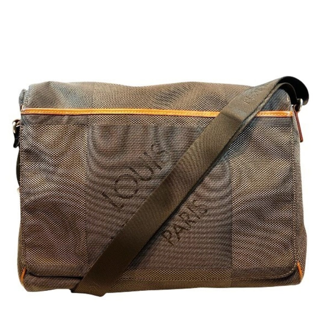 Louis Vuitton Damier Messager NM M93226 Handbag Messenger Bag for Men: --- Catalog ---Category: SizeSize (HxWxD): 28cm x 36cm x 9cm / 11.02'' x 14.17'' x 3.54''Category: DesignType: Handbag, Messenger bagColor: BrownGender: MenMaterial: Damier Geant , Leather Category: G