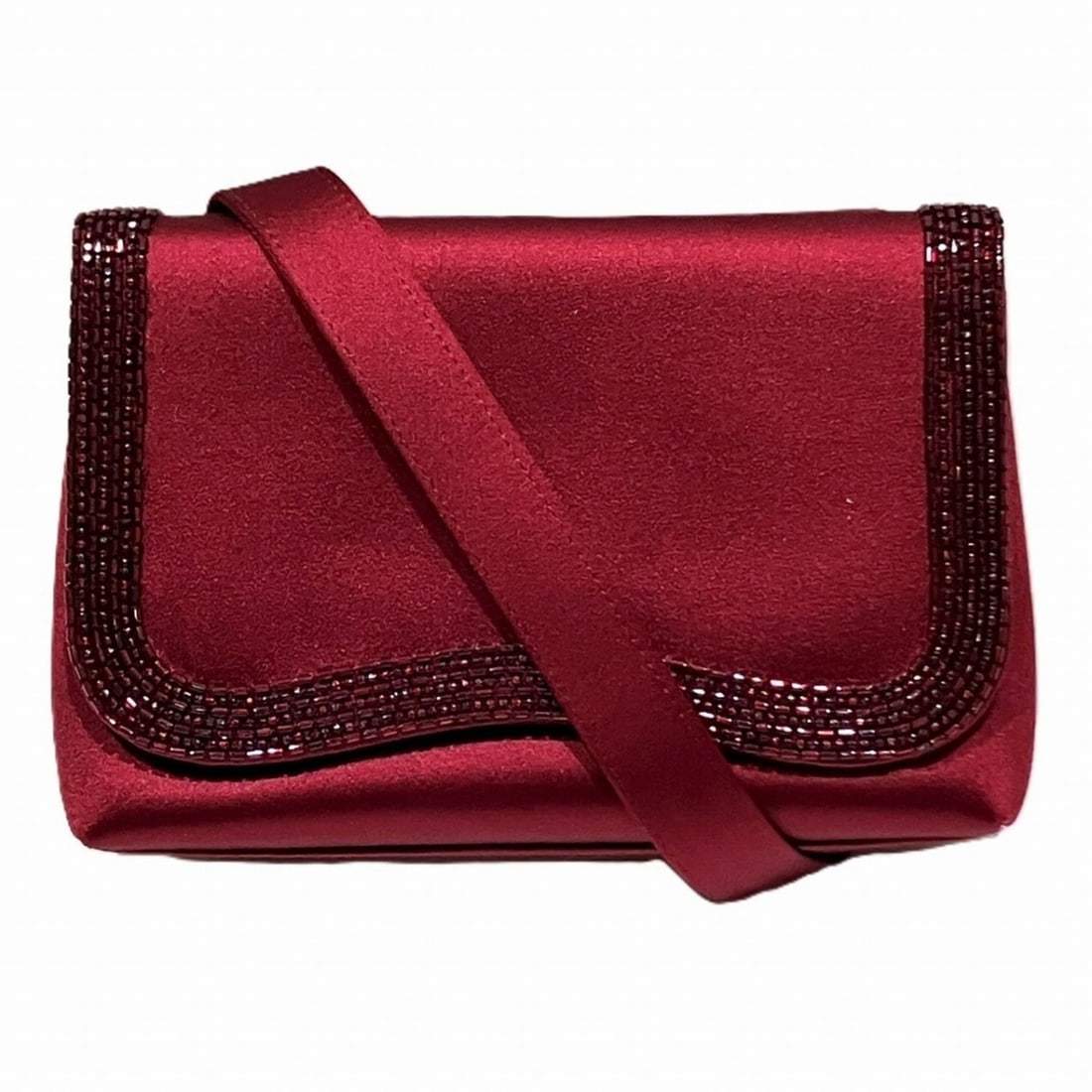 Chanel CHANEL Shoulder Bag Coco Mark Satin Rhinestone: --- Catalog ---Category: SizeSize (HxWxD): 12cm x 16.5cm x 6cm / 4.72'' x 6.49'' x 2.36''Category: DesignType: Shoulder bagColor: BordeauxGender: WomenMaterial: Satin , Rhinestone Category: GeneralBra