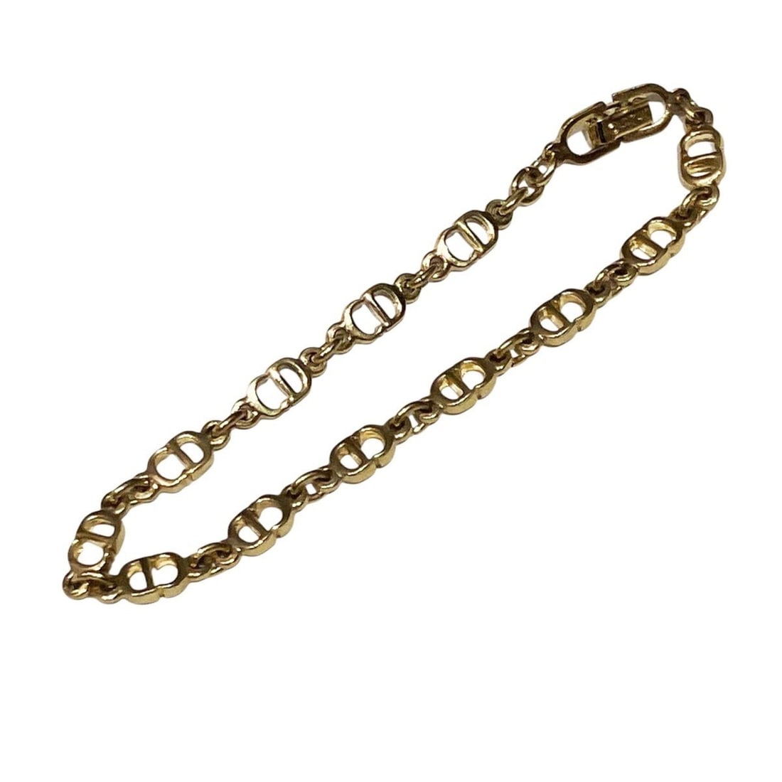 Christian Dior bracelet, accessory, CD logo, total weight 6.6g, GP (gold plated).: --- Catalog ---Category: SizeLength: 19cm / 7.48''Category: DesignType: Charm braceletColor: GoldGender: WomenMaterial: Gold platingCategory: GeneralBrand: Christian Dior--- Item List ---Section: Cond
