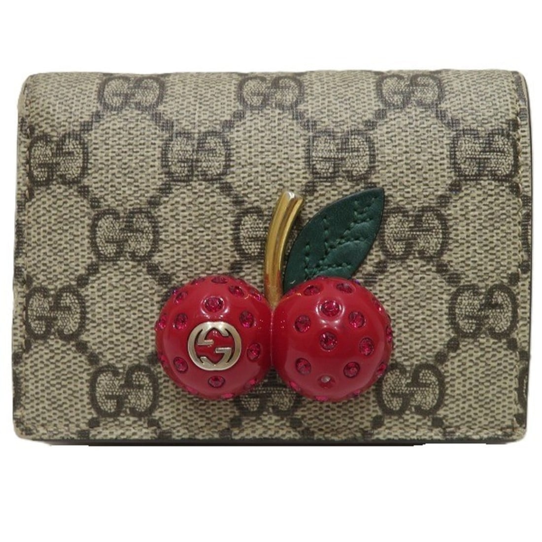 Gucci GG Supreme Cherry Mini Wallet 476050 Bi-fold for Women: --- Catalog ---Category: SizeSize (HxWxD): 8cm x 11cm x 2cm / 3.14'' x 4.33'' x 0.78''Category: DesignType: Wallet (bi-fold)Color: BeigeGender: WomenMaterial: GG Supreme Category: GeneralMPN: 476050Br
