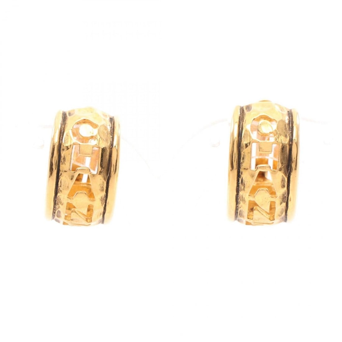 Chanel logo earrings, gold-plated jewelry, women's, gold tone.: --- Catalog ---Category: SizeSize (HxWxD): 22.00mm x 12.00mm / 0.87'' x 0.47''Category: DesignType: Clip earringsColor: GoldGender: WomenMaterial: Gold platingCategory: GeneralBrand: Chanel--- Item Li