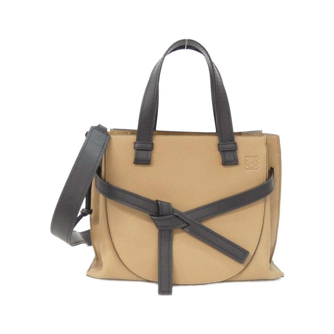 Loewe Gate Top Handle Small 321 12 U61 Handbag: --- Catalog ---Category: SizeSize (HxWxD): 22cm x 30cm x 12cm / 8.66'' x 11.81'' x 4.72''Category: DesignType: HandbagColor: BlackGender: WomenMaterial: Leather Category: GeneralMPN: 321 12 U61Brand: