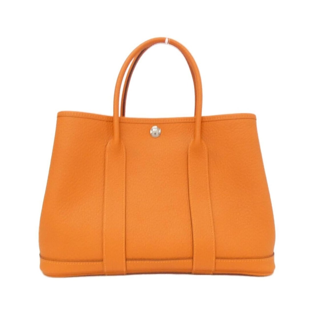 Hermes Garden Party 30cm 064422CK Handbag: --- Catalog ---Category: SizeSize (HxWxD): 21cm x 30cm x 14cm / 8.26'' x 11.81'' x 5.51''Category: DesignType: HandbagColor: FeuGender: Women,MenMaterial: Country leather Hardware Color: