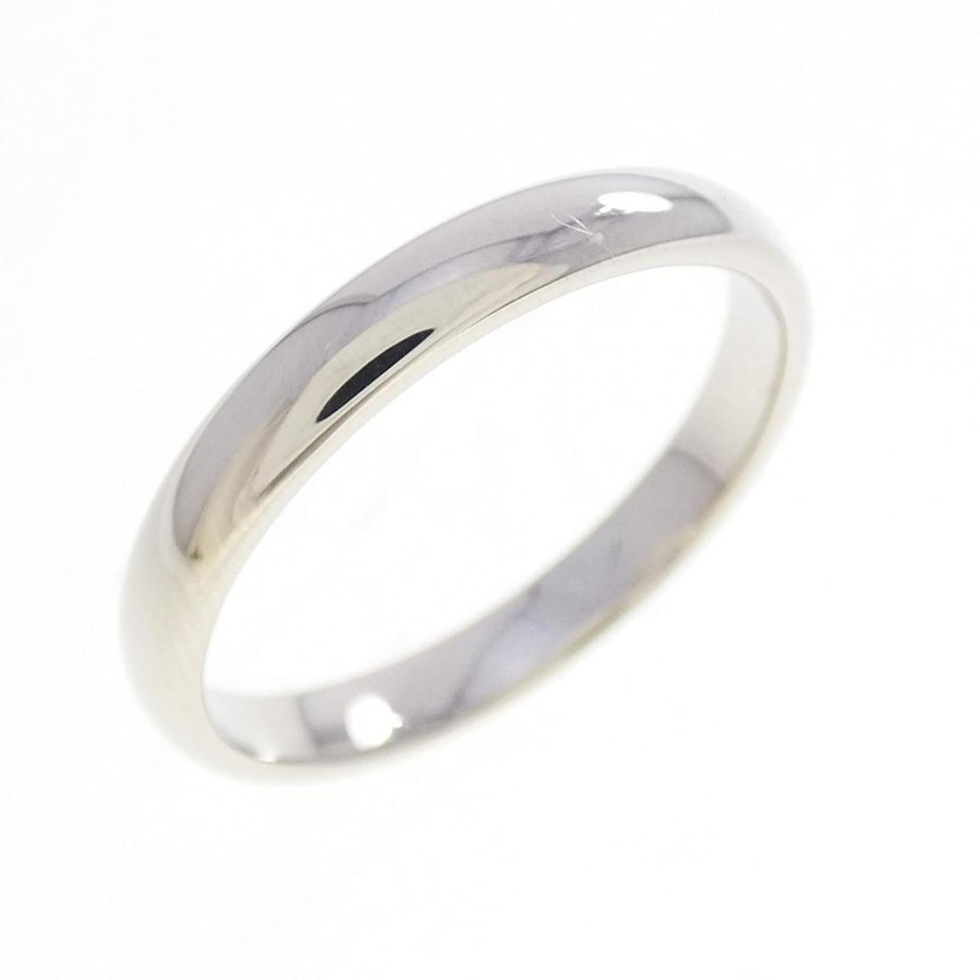 Tiffany Forever Wedding Band Ring: --- Catalog ---Category: SizeJP Size: 16.0US Size: 8Category: DesignType: Band ringGender: WomenMaterial: Platinum 950Category: GeneralBrand: Tiffany--- Item List ---Section: ConditionRanking: Rank A