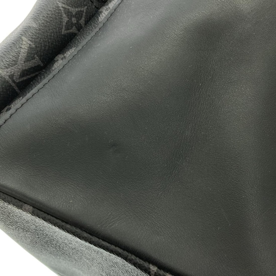 Louis Vuitton Monogram Eclipse Discovery Backpack PM M22558 (Rucksack) - 6