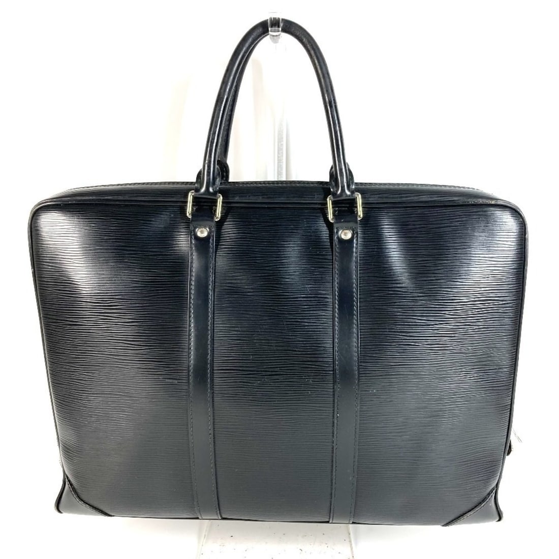 LOUIS VUITTON Louis Vuitton Epi Porte Documents Voyage PDV Handbag Document Bag Briefcase Business: --- Catalog ---Category: SizeSize (HxWxD): 30cm x 40.5cm x 5.5cm / 11.81'' x 15.94'' x 2.16''Category: DesignType: Briefcase, HandbagColor: Black, NoirGender: Men,WomenMaterial: Epi leather Category: