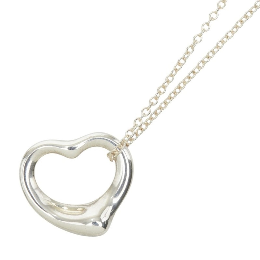 Tiffany & Co. Open Heart Necklace, SV925 Silver, Women's.: --- Catalog ---Category: SizePendant Size: 14.1mm x 15.8mm / 0.55'' x 0.62''Neck Circumference: 40 cm / 15.74''Category: DesignColor: SilverGender: WomenMaterial: Silver 925Necklace Type: NecklaceCate