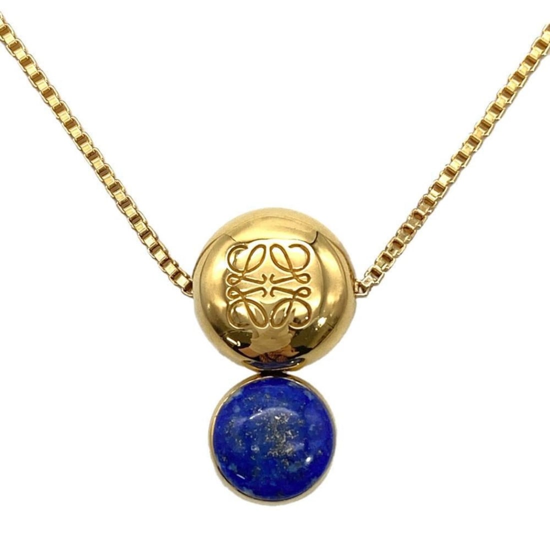 Loewe Pebble Necklace with Lapis Lazuli, Sterling Silver (SV925), 32.0g, Gold/Silver, Women's: --- Catalog ---Category: SizePendant Size: 18mm x 18mm / 0.7'' x 0.7''Neck Circumference: 40 cm - 61 cm / 15.74'' - 24.01''Category: DesignColor: SilverStone: Lapis lazuliGender: WomenMaterial: Silver