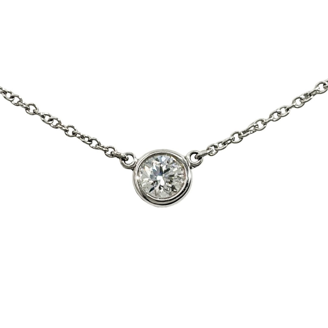 Tiffany & Co. Elsa Peretti By the Yard Necklace, 0.26ct Diamond, Pt950, 2.6g, H VVS1, 3EX, Platinum,: --- Catalog ---Category: SizeWeight: 2.6g / 0.09oz.Pendant Size: 5.4mm x 5.4mm / 0.21'' x 0.21''Neck Circumference: 40 cm / 15.74''Category: DesignColor: PlatinumMetal: PlatinumStone: DiamondGender: W