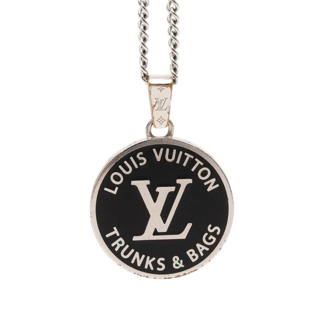 Louis Vuitton Collier LV Award Chain Pendant Necklace M00911 Black Silver Metal Women's LOUIS: --- Catalog ---Category: SizePendant Size: 31.5mm x 22.4mm / 1.24'' x 0.88''Neck Circumference: 62.5 cm / 24.6''Category: DesignColor: Black, SilverGender: WomenMaterial: MetalNecklace Type: NecklaceC