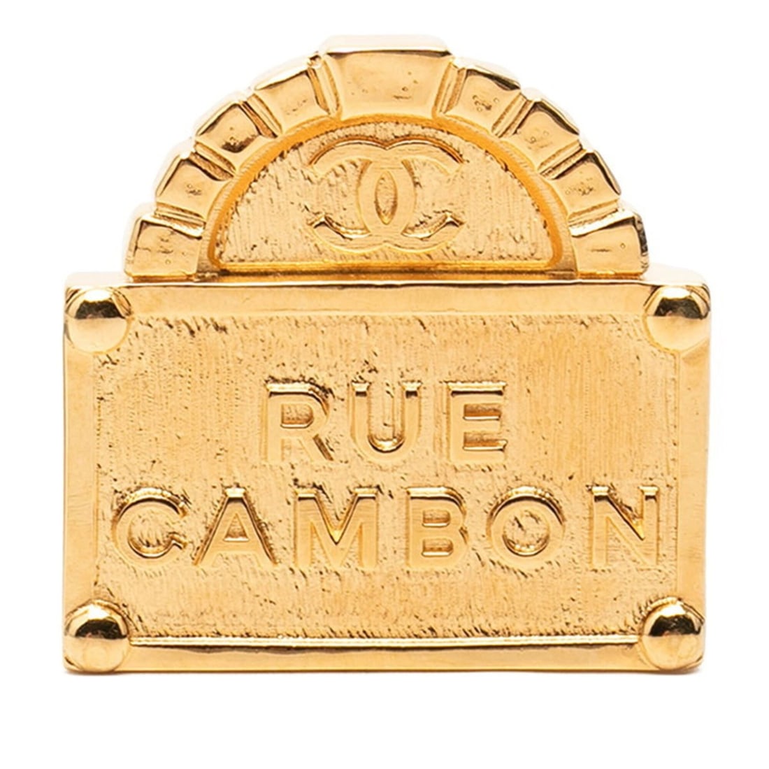 Chanel Coco Mark Rue Cambon Brooch, 22A stamp, Gold Plated, Women's CHANEL: --- Catalog ---Category: SizeSize (HxWxD): 3.05cm x 3.09cm / 1.2'' x 1.21''Category: DesignType: BroochColor: GoldGender: WomenCategory: GeneralLine: CambonBrand: Chanel--- Item List ---Section: Condi