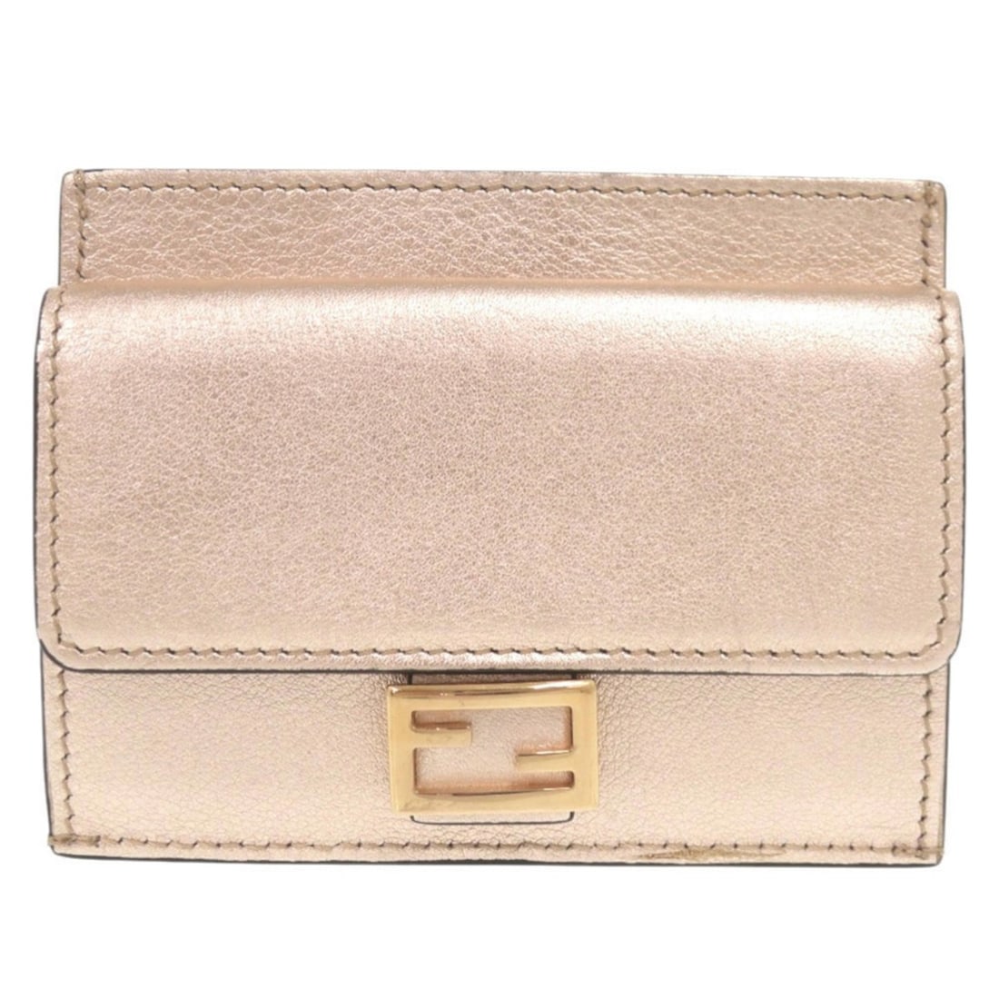 Excellent condition Fendi Baguette 8M0423 leather champagne pink business card holder/card: --- Catalog ---Category: DesignType: Business card caseColor: Champagne, PinkGender: WomenMaterial: Leather Category: GeneralMPN: 8M0423Brand: FendiCountry of Origin: ItalyCategory: Physical Propertie