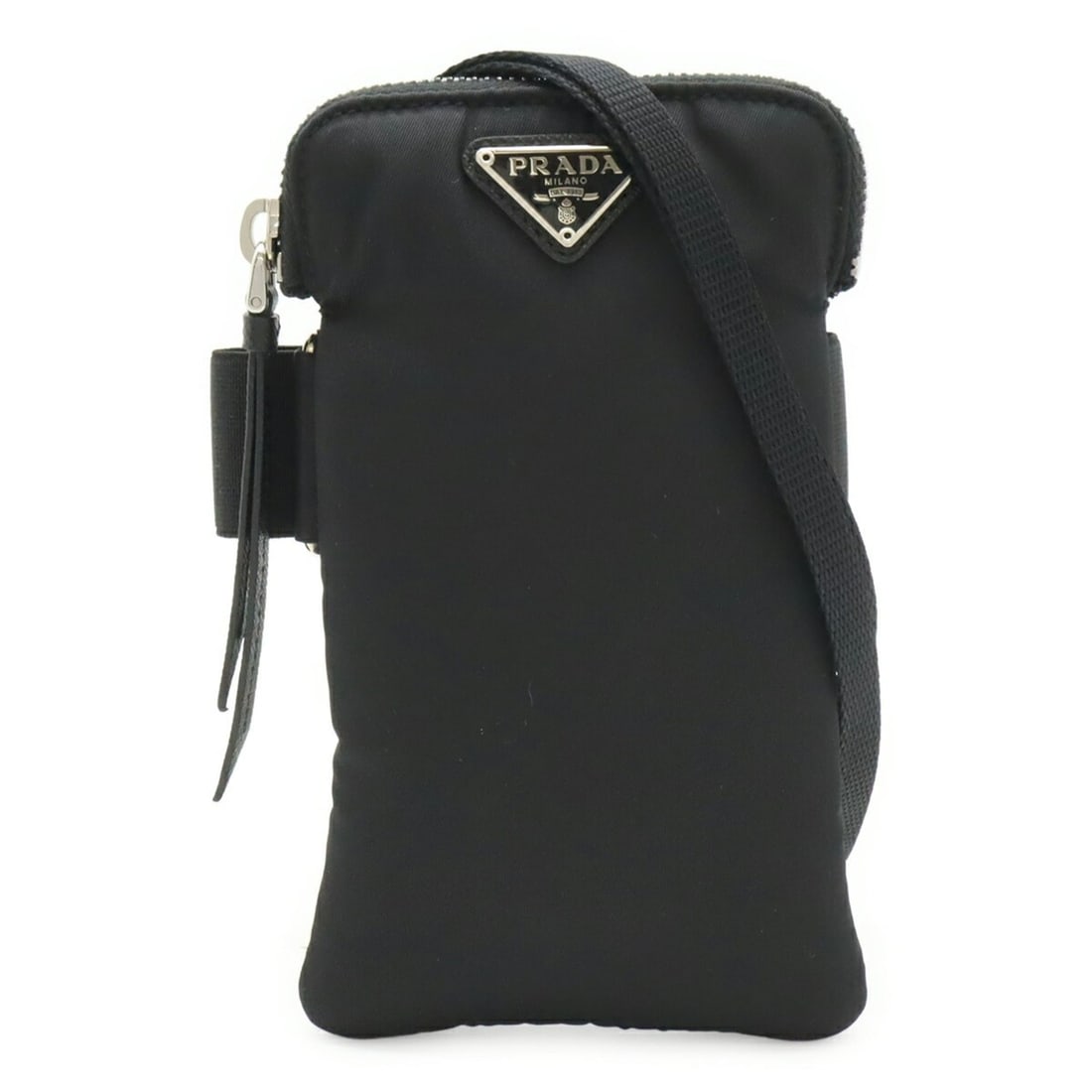 PRADA Triangle Smartphone Case, Shoulder Bag, Handbag, Pouch, Nylon, Black (NERO) 2ZT011: --- Catalog ---Category: SizeSize (HxWxD): 17cm x 10.5cm x 2cm / 6.69'' x 4.13'' x 0.78''Category: DesignType: Handbag, Pouch, Shoulder bagColor: Black, NeroGender: WomenMaterial: Nylon Category: Gene