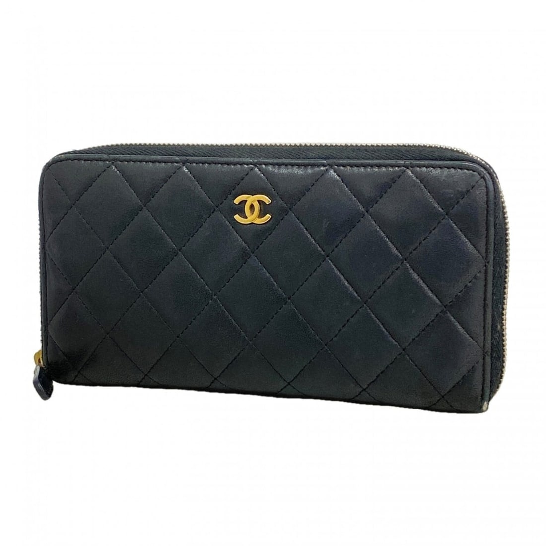 Chanel Matelassé Lambskin Long Wallet, Black, Women's: --- Catalog ---Category: SizeSize (HxWxD): 10cm x 19cm x 2cm / 3.93'' x 7.48'' x 0.78''Category: DesignType: Long wallet (bi-fold)Color: BlackGender: WomenMaterial: Leather Leather/Fur Type: LambskinC