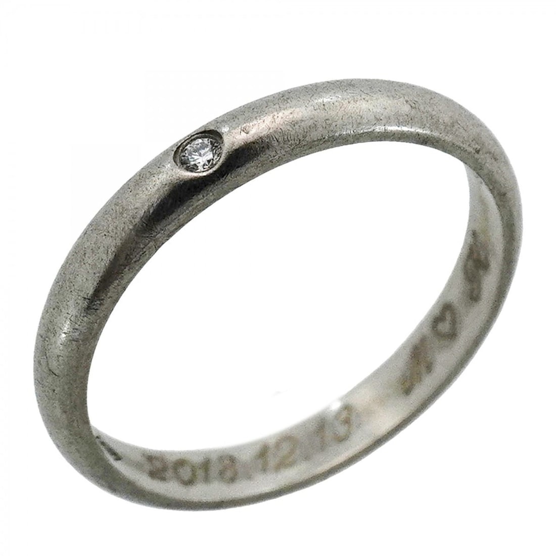 Cartier Classic Ring, 1PD (Pt950) Platinum Diamond, Size 49, Ladies': --- Catalog ---Category: SizeUS Size: 5Brand Size: 49Category: DesignType: Band ringStone: DiamondGender: WomenMaterial: Platinum 950Category: GeneralBrand: Cartier--- Item List ---Section: ConditionR
