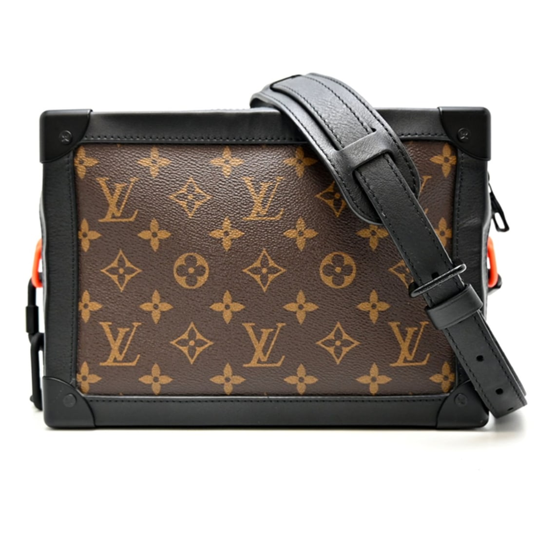 Louis Vuitton Solar Ray Soft Trunk Women's/Men's Shoulder Bag M44478 (Discontinued) Monogram Marron: --- Catalog ---Category: SizeSize (HxWxD): 17cm x 24cm x 9cm / 6.69'' x 9.44'' x 3.54''Category: DesignType: Shoulder bagColor: Black, MarronGender: Men,WomenMaterial: Monogram Category: GeneralMPN: M