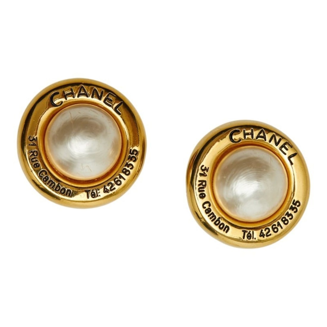 Chanel Logo 31 Rue Cambon Earrings Gold Plated Faux Pearl Women's CHANEL: --- Catalog ---Category: SizeSize (HxWxD): 35.50mm x 35.50mm / 1.40'' x 1.40''Category: DesignType: Clip earringsColor: GoldGender: WomenCategory: GeneralBrand: Chanel--- Item List ---Section: Conditi