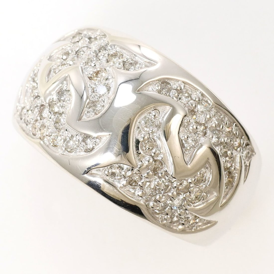 18K (18-karat white gold) ring with a 0.50 ct diamond, includes certificate of authenticity, and (1 of 15)