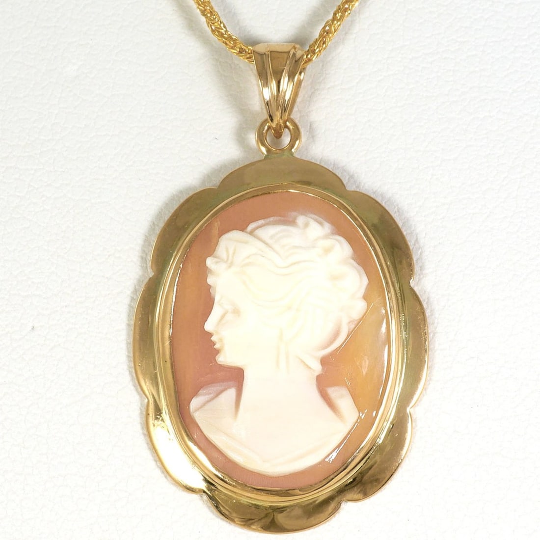18K Yellow Gold Necklace Brooch with Shell Cameo, Approx. 45cm, Total Weight 5.9g, Jewelry (1 of 10)