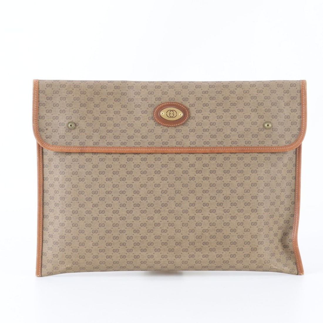 Old Gucci Micro GG Leather Second Bag Clutch Handbag Pouch for Men: --- Catalog ---Category: SizeSize (HxWxD): 28cm x 38cm x 3cm / 11.02'' x 14.96'' x 1.18''Category: DesignType: Handbag, PouchColor: BrownGender: MenMaterial: Leather , Coated canvas Category: GeneralL