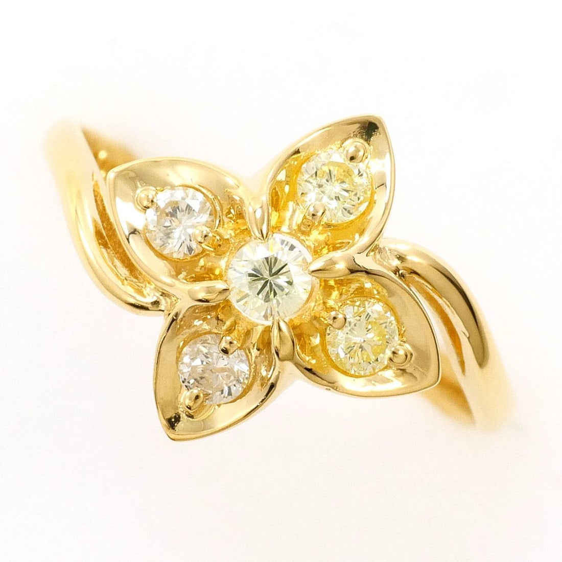 18K (18-karat) Yellow Gold Ring with 0.30 ct Diamond, Total Weight 2.3g, Jewelry: --- Catalog ---Category: SizeWidth: 12mm / 0.47''Weight: 2.3g / 0.08oz.JP Size: 11US Size: 6Category: DesignType: Band ringColor: Yellow goldMetal: GoldStone: DiamondGender: WomenMaterial: Yellow gold