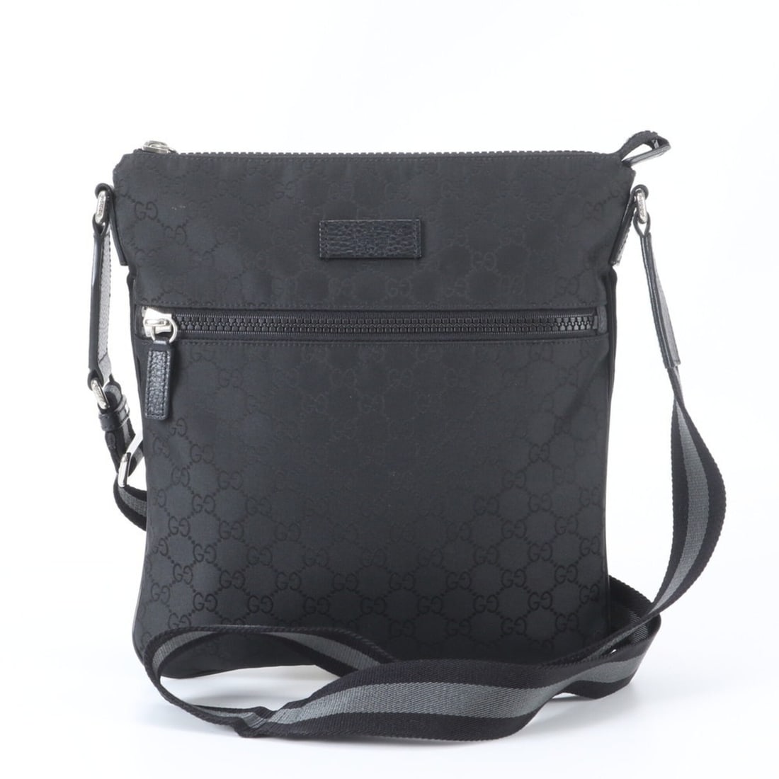 Like New Gucci GG Nylon 449184 Leather Shoulder Bag, Crossbody Messenger Tote Bag for Men: --- Catalog ---Category: SizeSize (HxWxD): 30cm x 27cm x 1cm / 11.81'' x 10.62'' x 0.39''Strap Length: 142cm / 55.9''Category: DesignType: Shoulder bag, Tote bagColor: BlackGender: MenMaterial: Nylon 