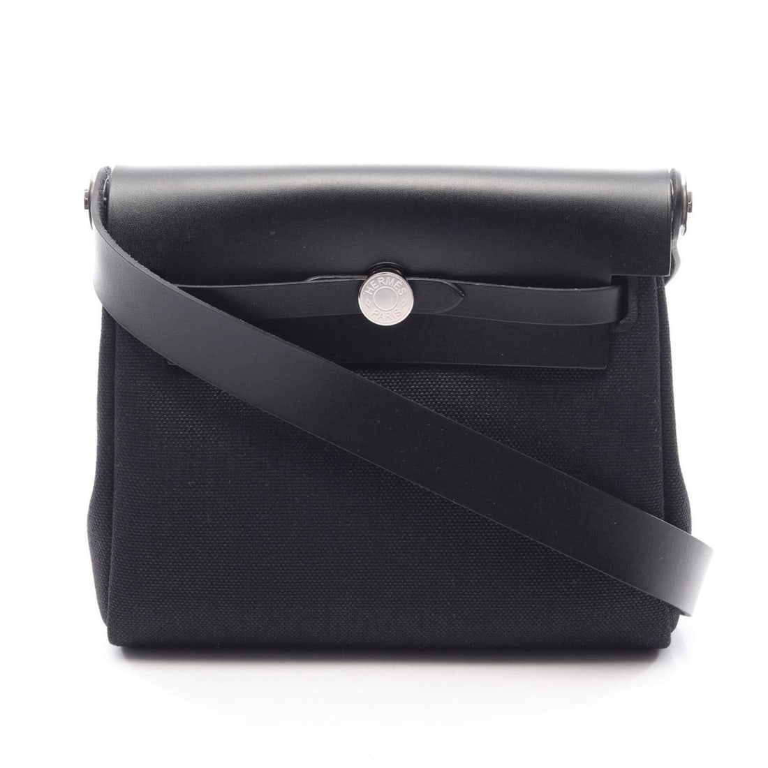 Hermes Herbag Zip Mini Shoulder Bag Handbag Canvas Leather Toile Military Vache Hunter Women's Black: --- Catalog ---Category: SizeSize (HxWxD): 16cm x 20cm x 7cm / 6.29'' x 7.87'' x 2.75''Strap Length: 103cm / 40.55''Category: DesignType: Shoulder bagColor: BlackGender: WomenMaterial: Canvas , Leathe