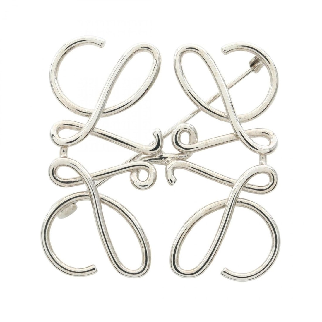 Loewe Anagram Brooch, Stainless Steel, Silver Tone, Women's Accessory: --- Catalog ---Category: SizeSize (HxWxD): 5cm x 5cm / 1.96'' x 1.96''Category: DesignType: BroochColor: SilverGender: WomenMaterial: Stainless steelCategory: GeneralBrand: Loewe--- Item List ---Secti