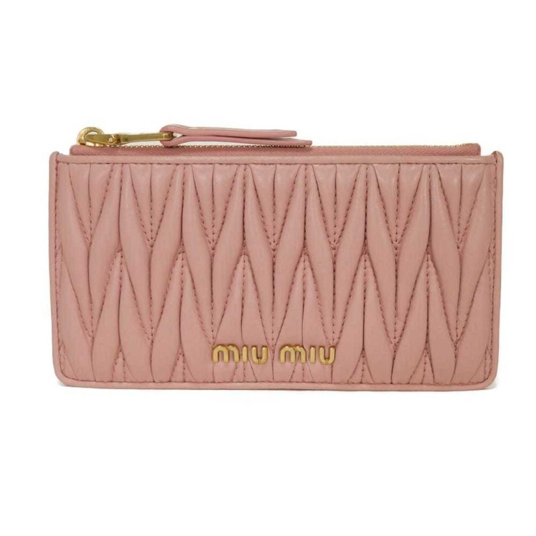Miu coin case, Matelassé gathered lambskin card case with RFID IC chip, metal logo, pink, 5MB006,: --- Catalog ---Category: SizeSize (HxWxD): 8.5cm x 15.5cm x 1.5cm / 3.34'' x 6.1'' x 0.59''Category: DesignType: Coin purse/coin caseColor: PinkGender: WomenMaterial: Leather Category: GeneralBrand: M
