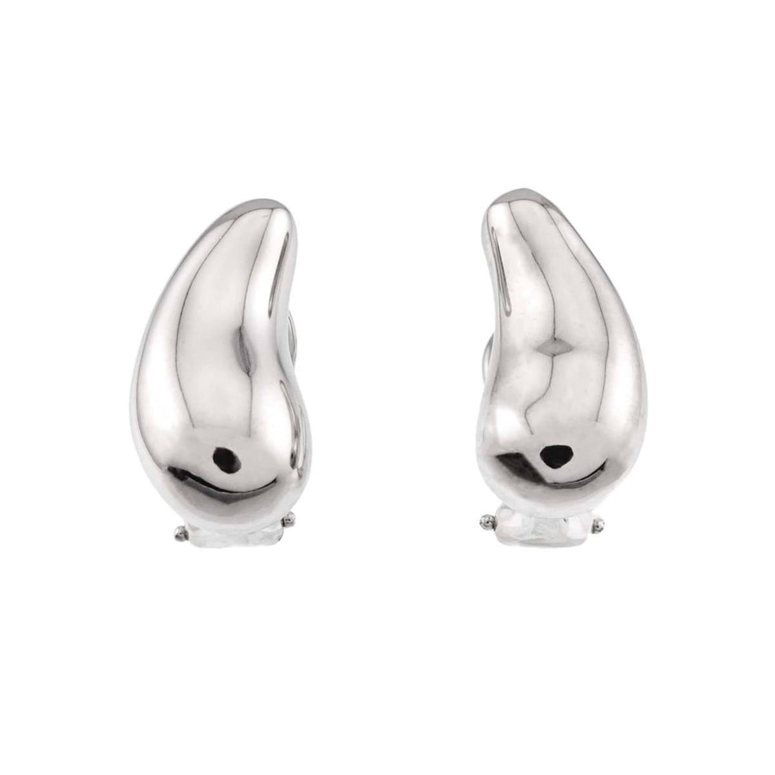 Tiffany & Co. Teardrop Earrings, Sterling Silver 925, Clip-on Earrings: --- Catalog ---Category: SizeSize (HxWxD): 18.40mm x 9.20mm / 0.72'' x 0.36''Category: DesignType: Clip earringsGender: WomenMaterial: Silver 925Category: GeneralBrand: Tiffany--- Item List ---Section